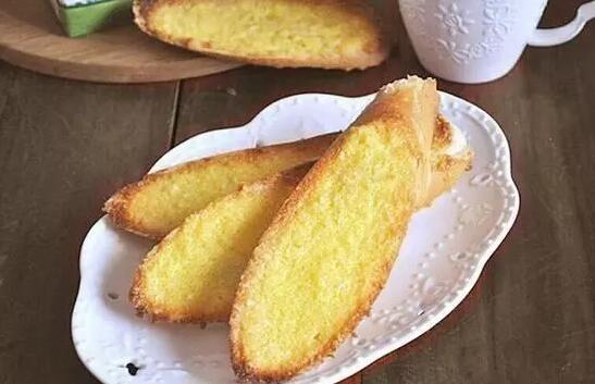 疫情期间被迫呆在家里无聊的你,学做这7种甜点给家人吃吧