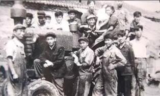 参与制试的工人师傅