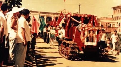 鸭绿江一号检阅