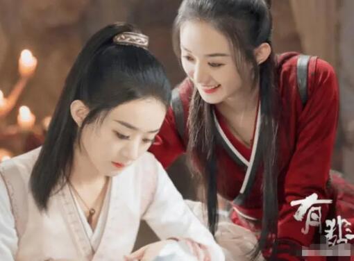 赵丽颖《有翡》杀青,某作家怒怼:你凭什么不带口罩