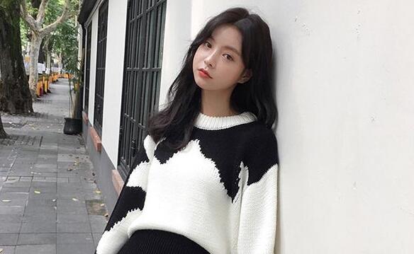 下午出去相了个亲,女方真心挺好看的