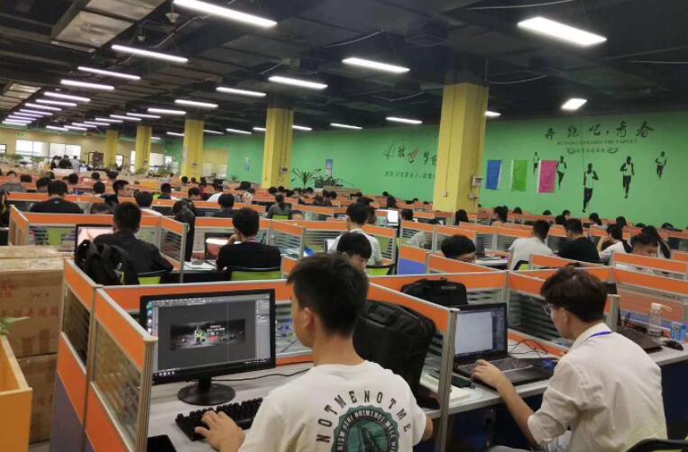 深圳电商运营培训哪家专业?要看培训机构的品牌和教学环境