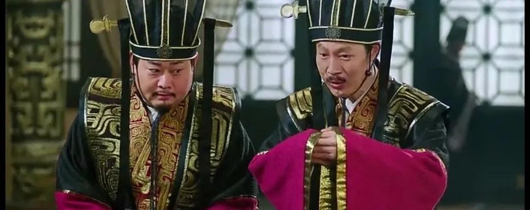 封神:“潜伏者”费仲之妲己入宫,可能的女娲娘娘暗子