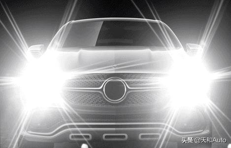 摩托车疝气灯三根线怎么接(摩托车疝气灯安装有方向吗)