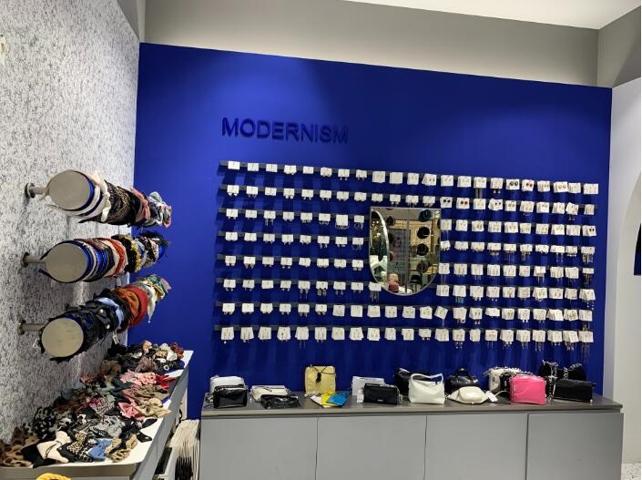 女孩饰品加盟店多少钱（潮流饰品店加盟排行）