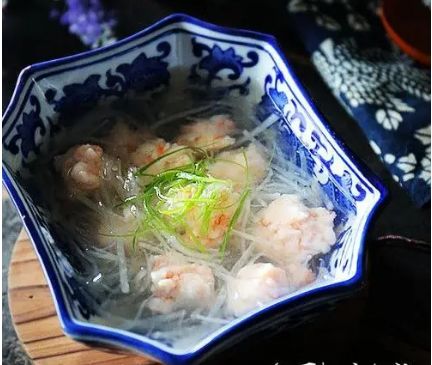 几道家常菜色香味俱全,鲜香可口不油腻,居家待客都可以,学学吧