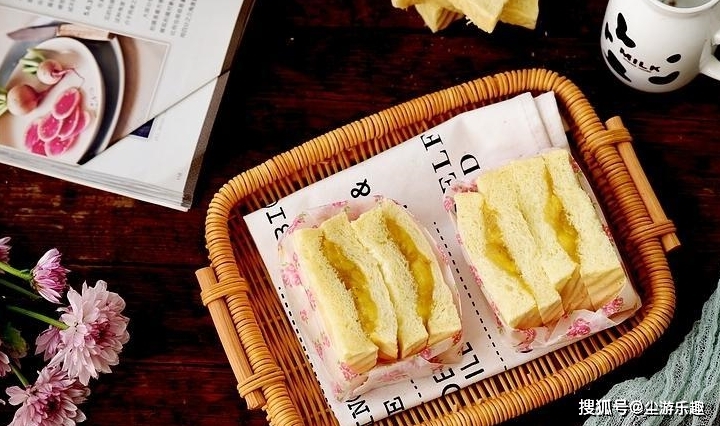 两分钟做出的三明治,比抹果酱还好吃,老公埋怨为啥没早点学会