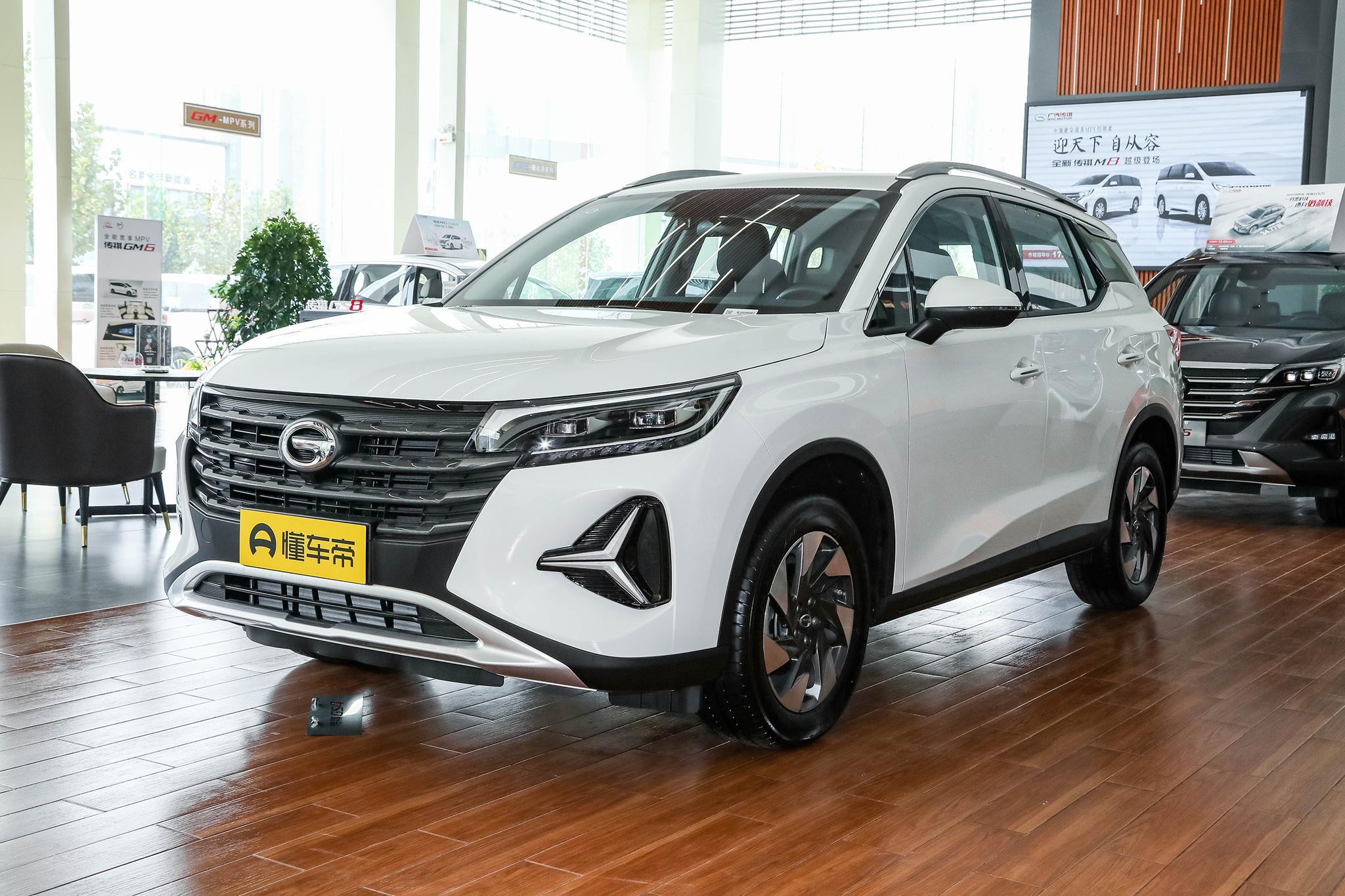 广汽传祺gs4怎么开省油吗(广汽传祺gs4油耗多少百公里)