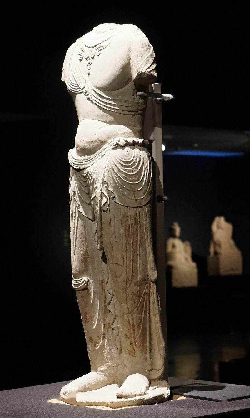 评展|文物之展:用华美悦众,还是以内涵引导