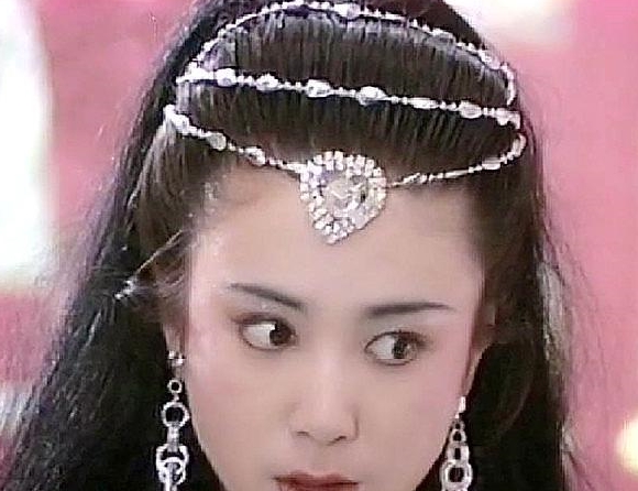 封神榜:难怪纣王会如此迷恋妲己,看他正妻姜王后是什么样的女人